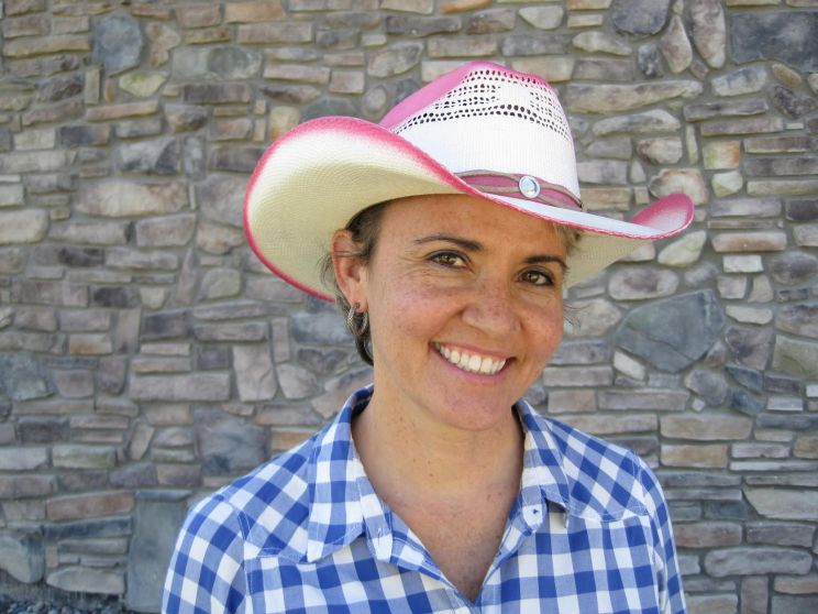 Jennifer Hall