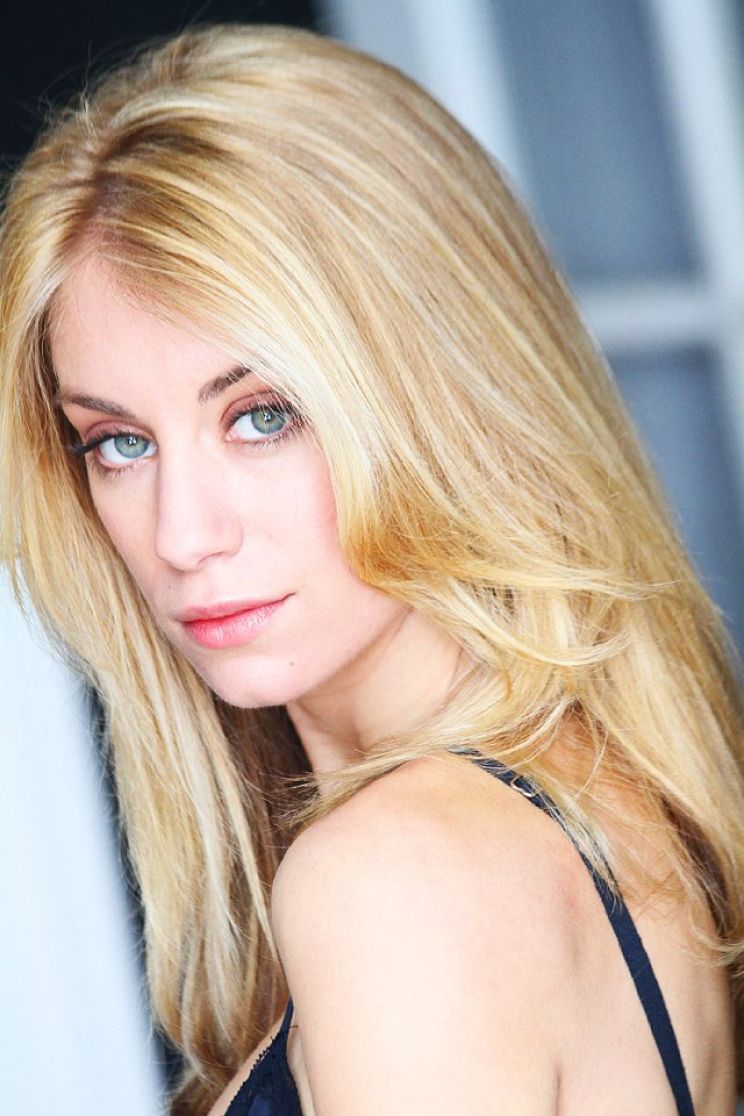 Hot Holland Girls