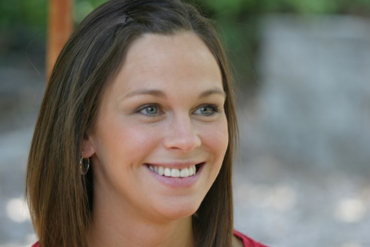 Jennifer Holmes