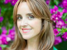 Jennifer Jones #538580 picture (Landscape Medium)