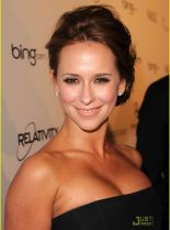 Jennifer Love Hewitt