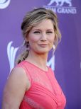 Jennifer Nettles