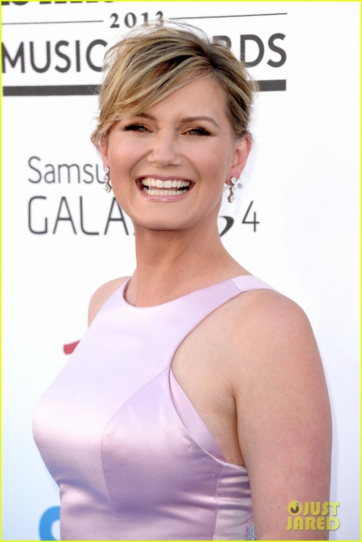 Jennifer Nettles