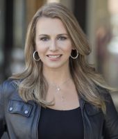 Jennifer Robertson