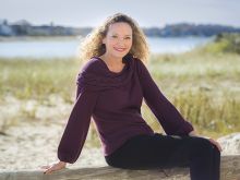 Jennifer Robertson photo