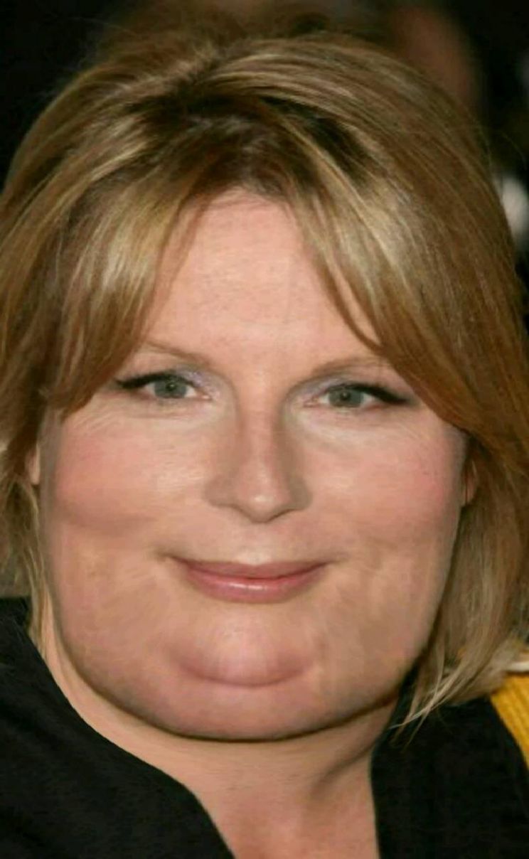 Jennifer Saunders