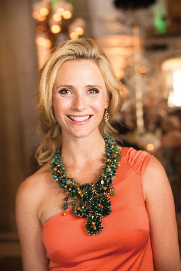 Jennifer Siebel Newsom'S Biography - Wall Of Celebrities