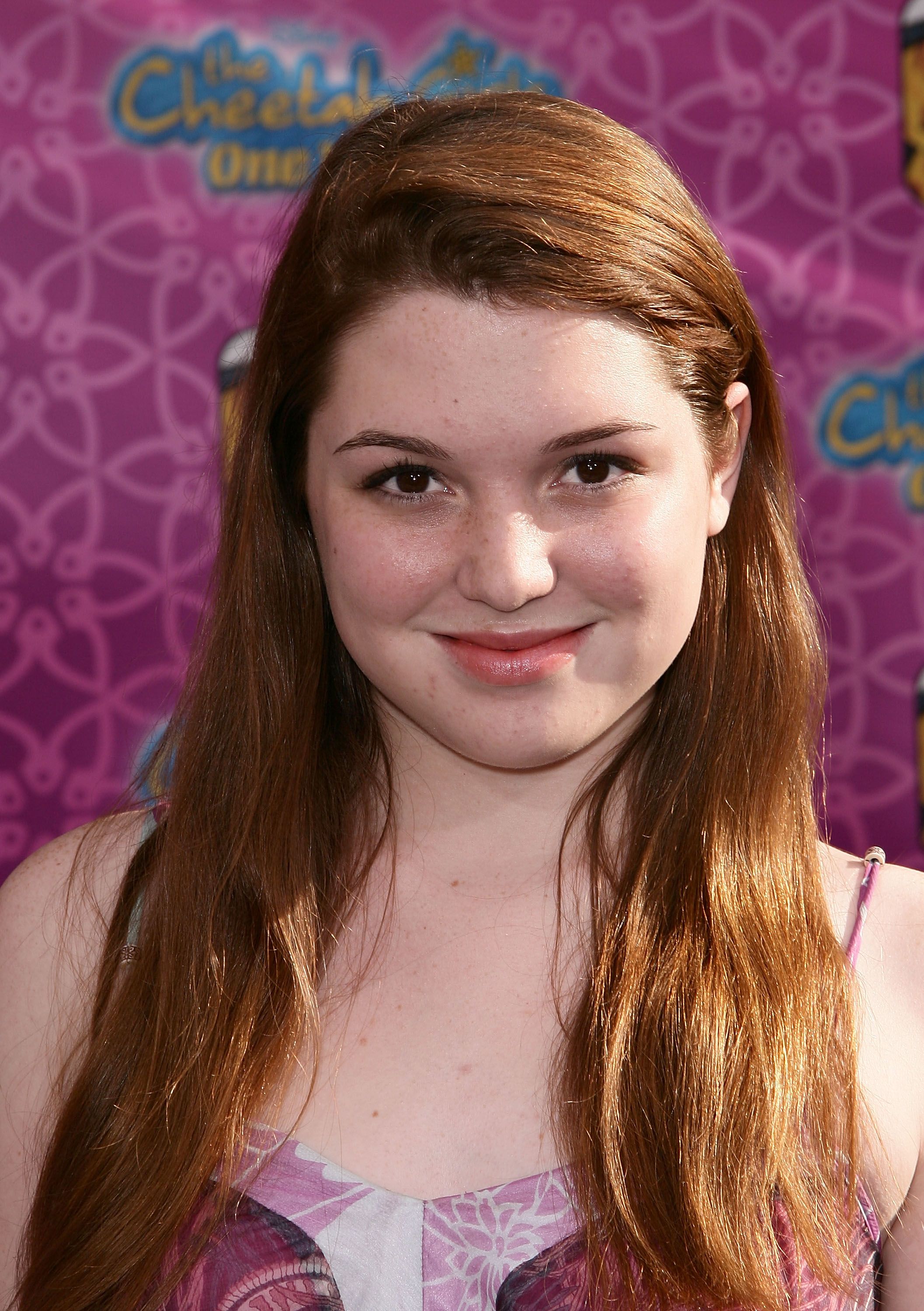 Pictures Of Jennifer Stone 