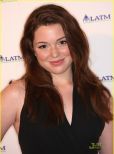 Jennifer Stone