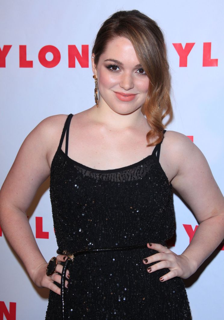 Jennifer Stone