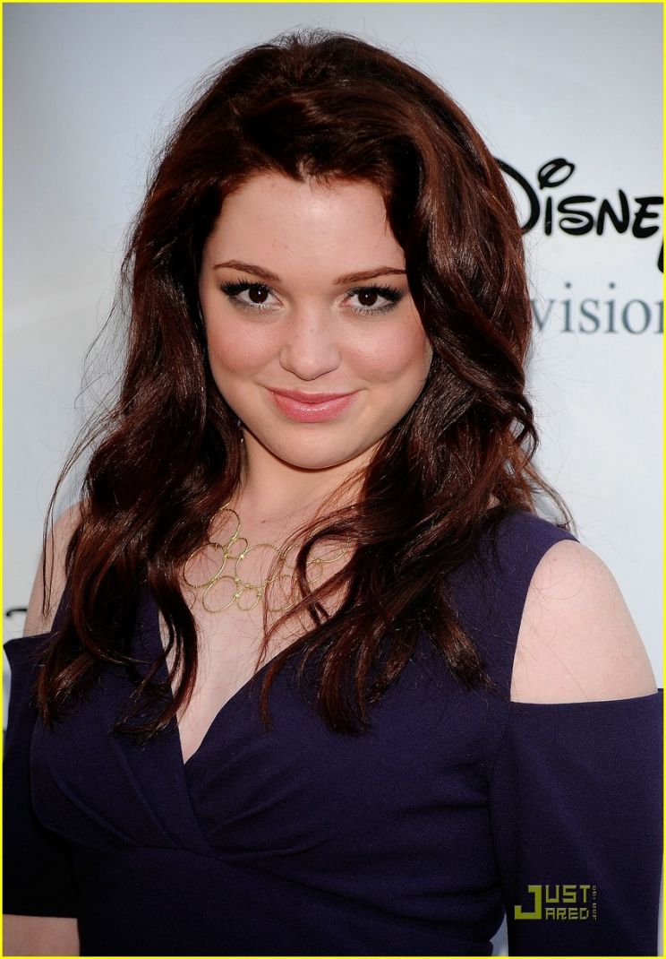 Jennifer Stone