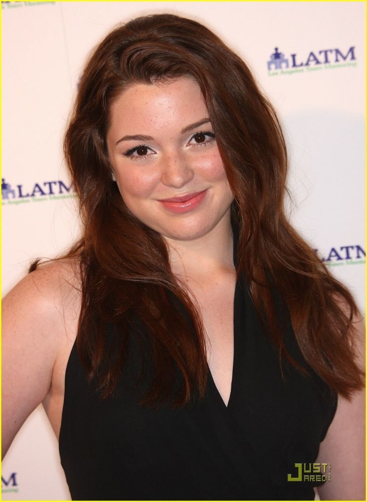 Pictures Of Jennifer Stone 