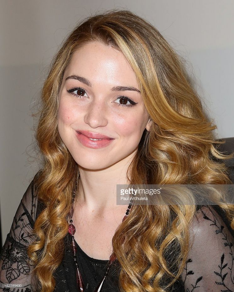 Jennifer Stone