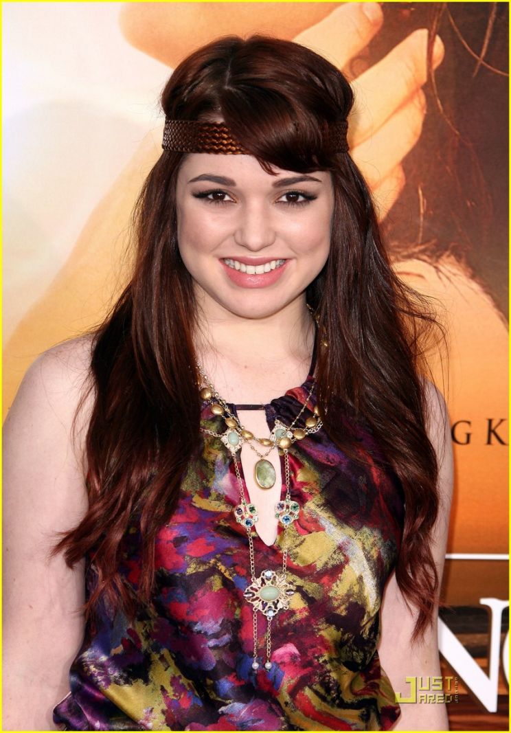 Jennifer Stone