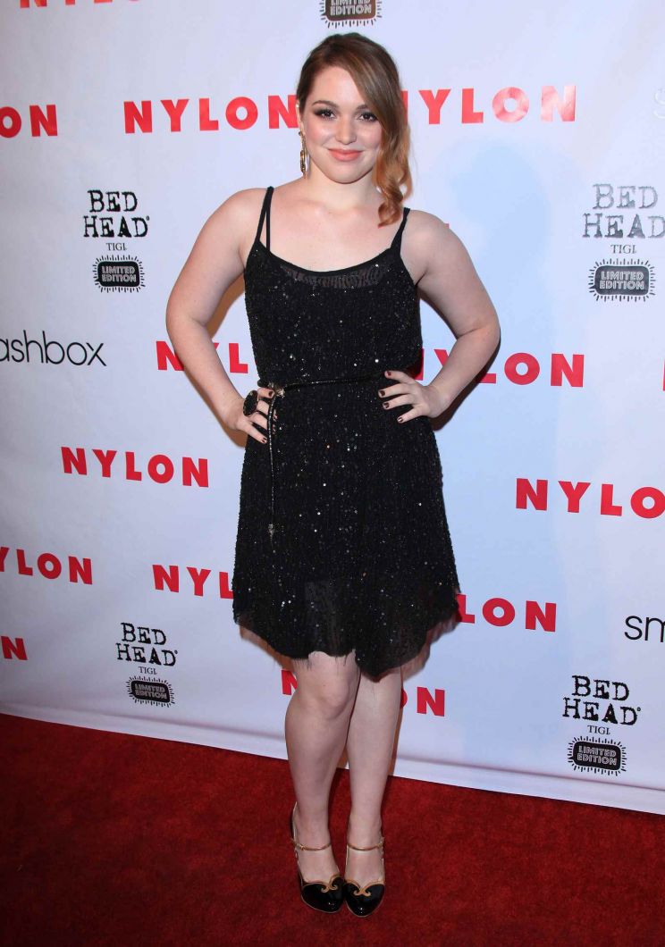 Jennifer Stone
