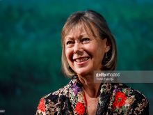 Jenny Agutter