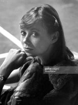 Jenny Agutter