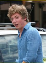 Jeremy Allen White