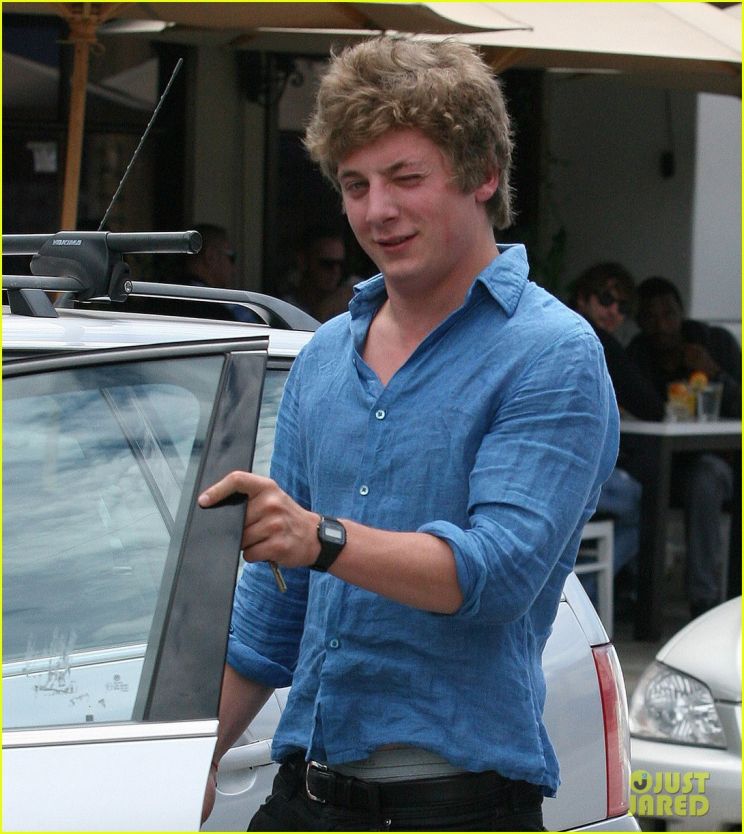 Jeremy Allen White