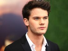 Jeremy Irvine