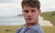 Jeremy Irvine