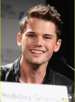 Jeremy Irvine