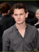 Jeremy Irvine