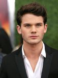 Jeremy Irvine