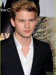 Jeremy Irvine