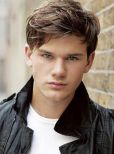 Jeremy Irvine