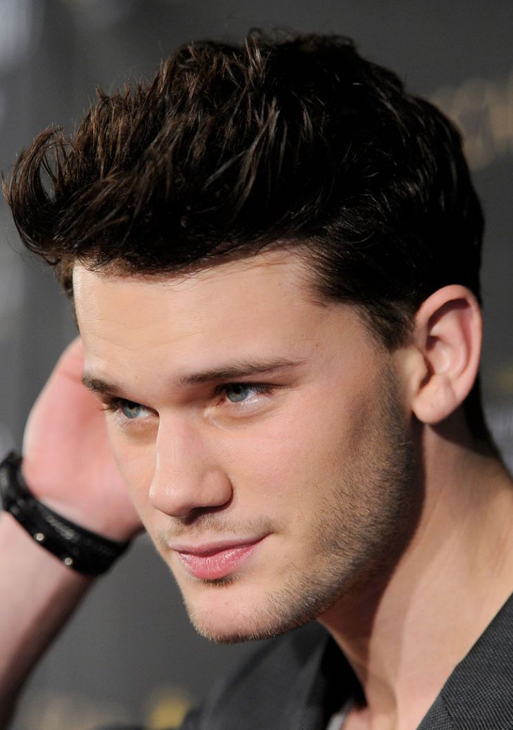 Jeremy Irvine