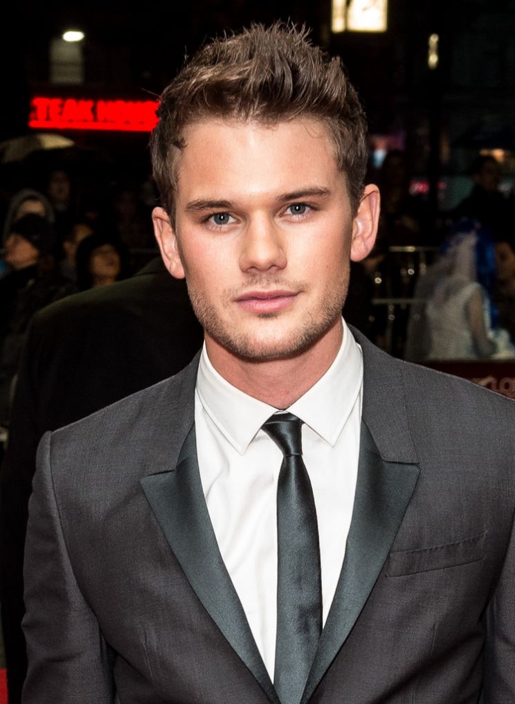 Jeremy Irvine