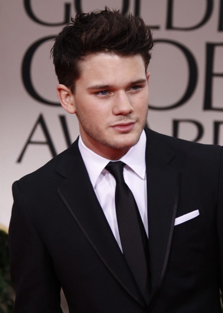 Jeremy Irvine