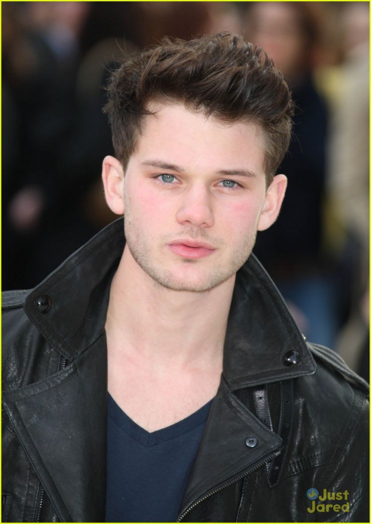 Jeremy Irvine