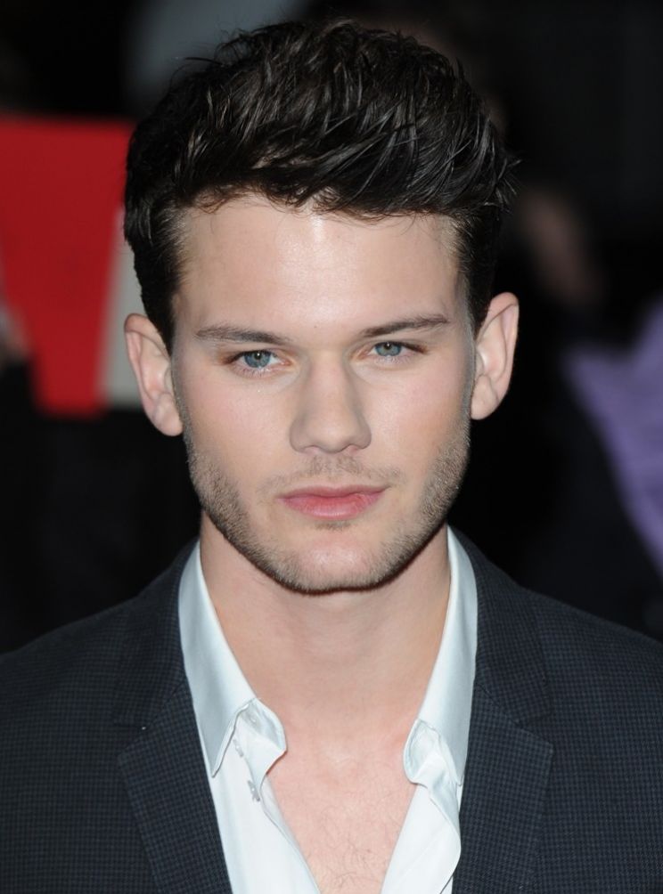 Jeremy Irvine