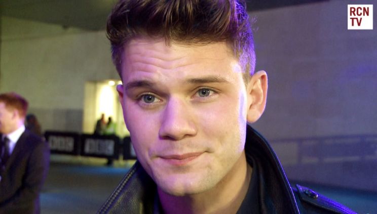 Jeremy Irvine