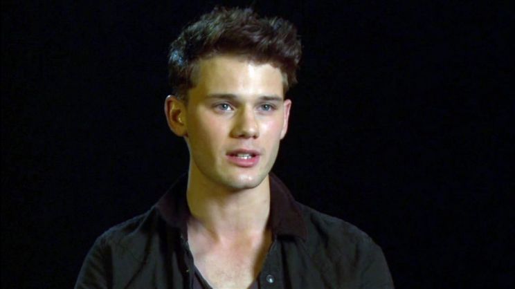 Jeremy Irvine