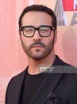 Jeremy Piven