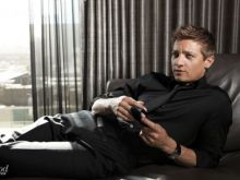 Jeremy Renner