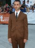 Jeremy Strong