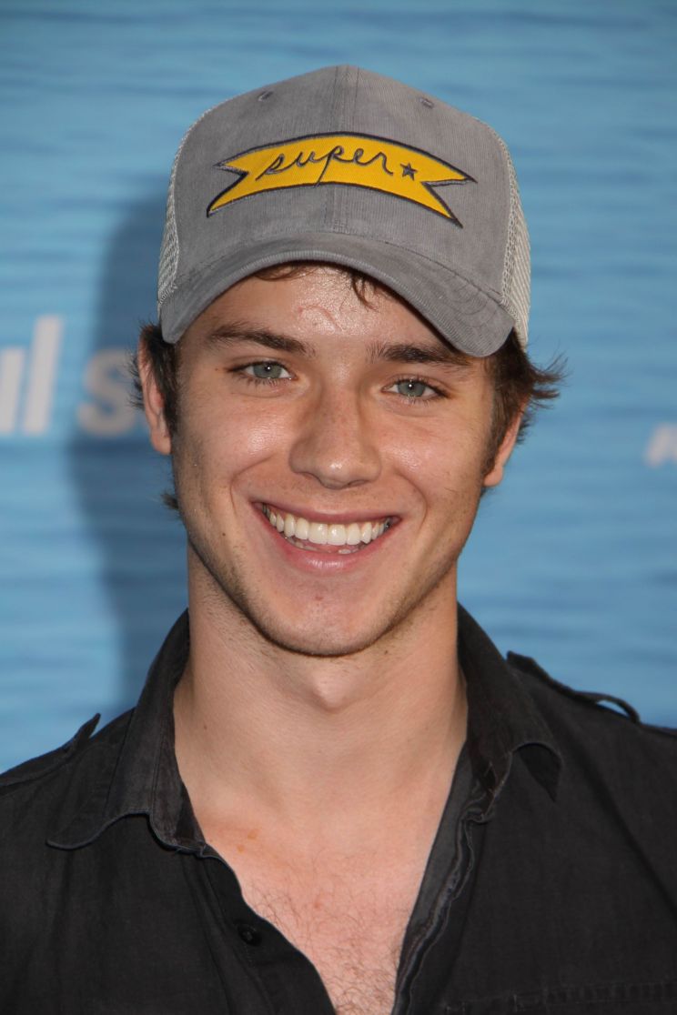 Jeremy Sumpter