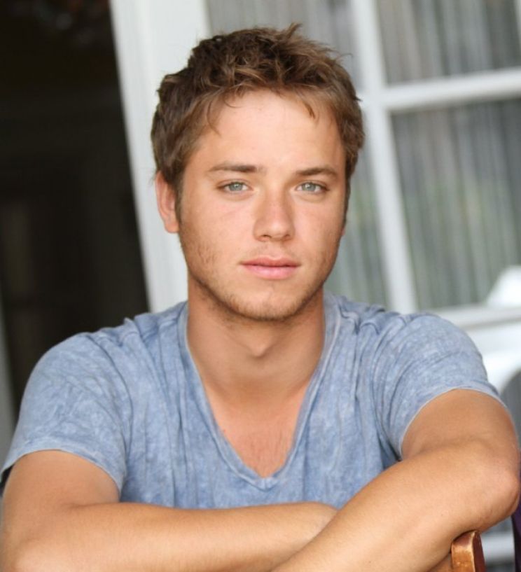 Jeremy Sumpter