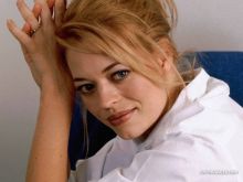 Jeri Ryan