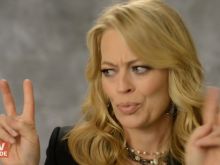 Jeri Ryan