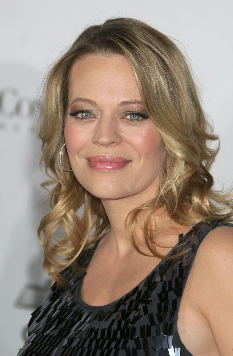 Jeri Ryan