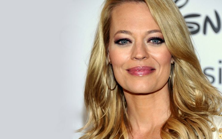 Jeri Ryan