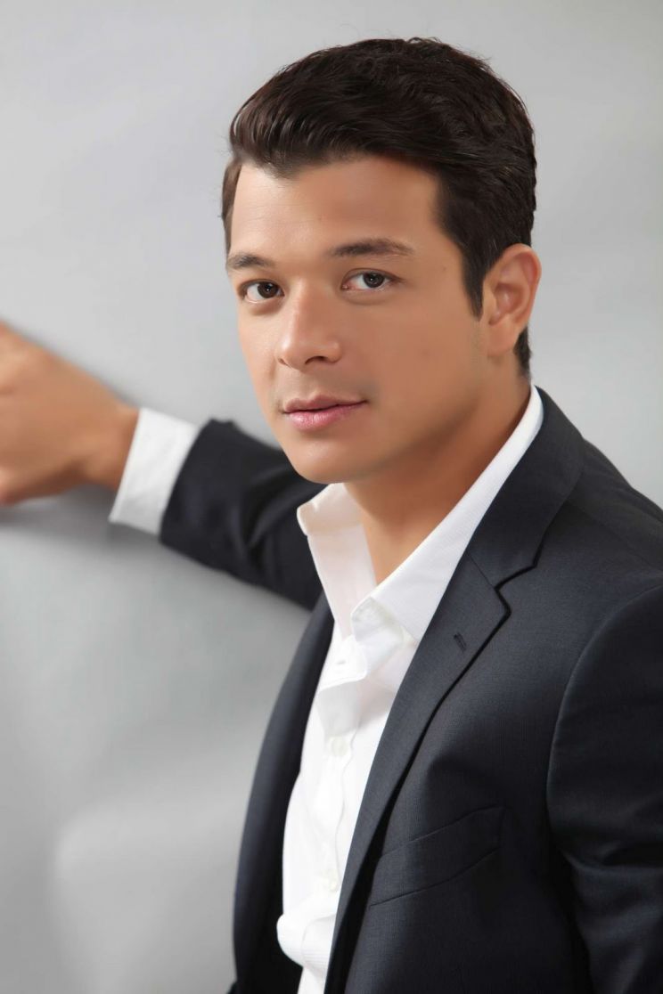 Jericho Rosales