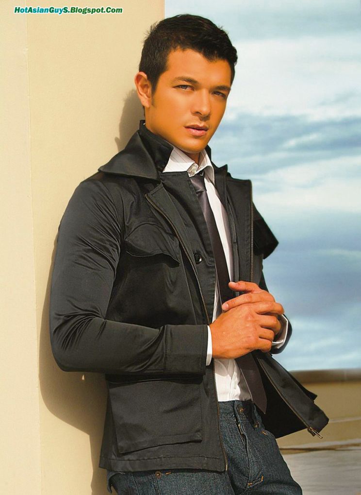 Jericho Rosales