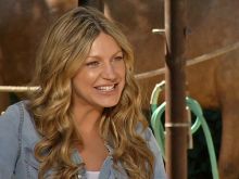 Jes Macallan