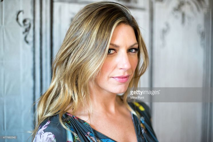 Jes Macallan